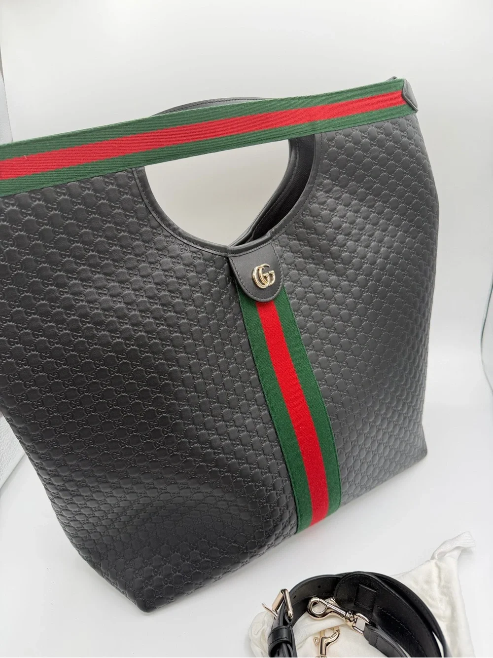 Gucci Giglio large tote bag with pouch Like new 🔥